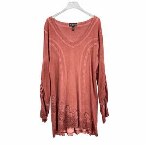 Gretty Zueger Plus Terra Cotta Pigment Dyed Lace Trim Long Sleeve Boho Tunic